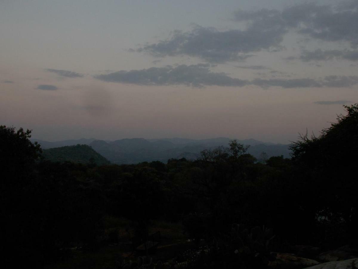 Leopard Tree Retreat Villa Mbombela Bagian luar foto